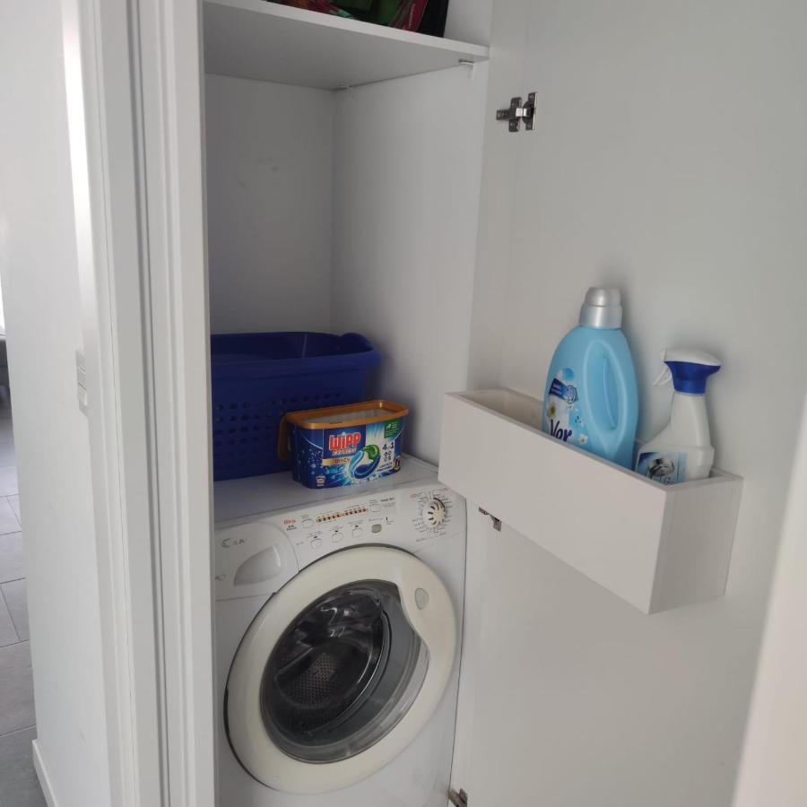 Apartment Close To The Beach With Free Parking Badalona Ngoại thất bức ảnh